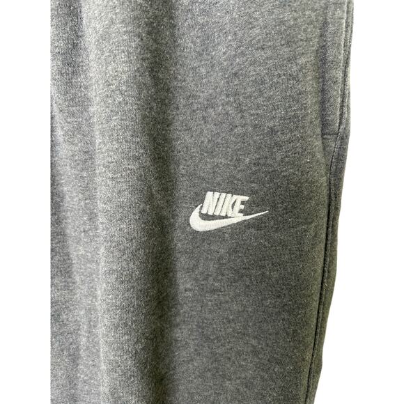 Nike Boys Gray Jogger Athletic Regular Fit Gym Draw String Fleece Sweatpants SM - Picture 3 of 8